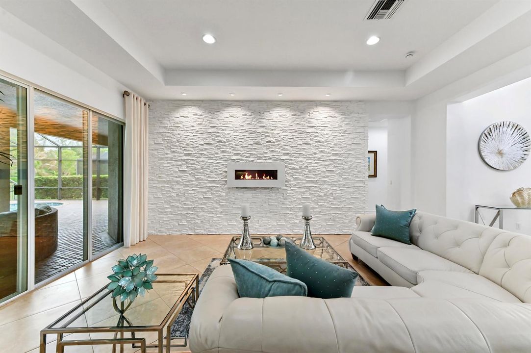 08 living room 03