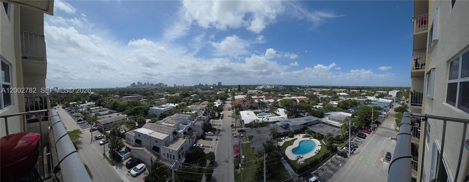 For Sale: $178,000 (1 beds, 1 baths, 690 Square Feet)