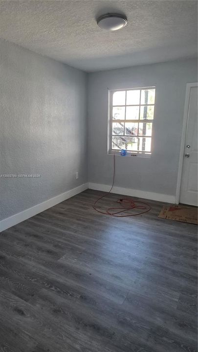 Activo con contrato: $1,575 (2 camas, 1 baños, 0 Pies cuadrados)