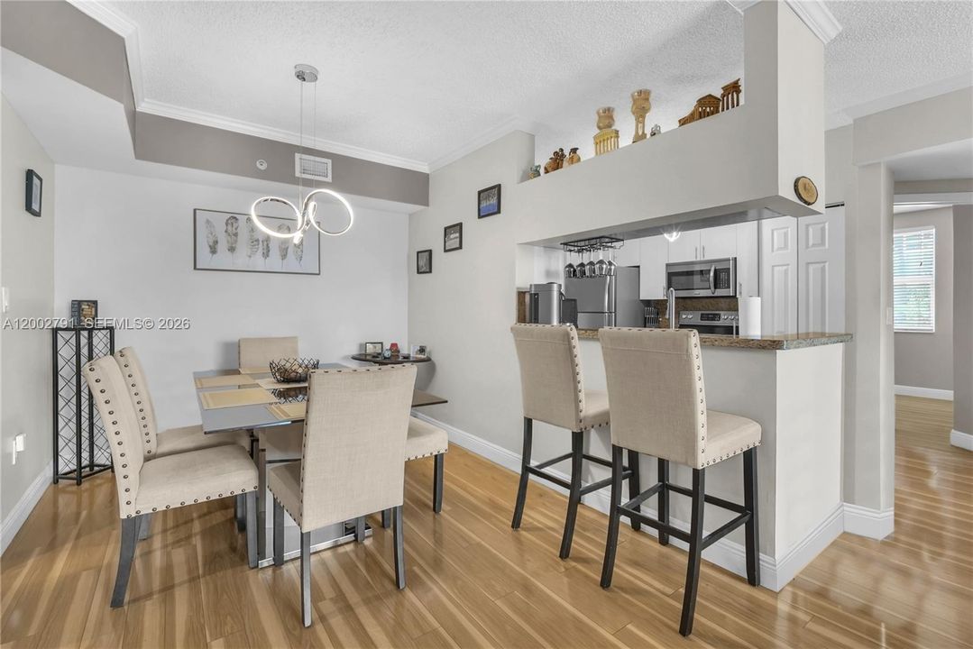 For Sale: $536,000 (3 beds, 2 baths, 1264 Square Feet)