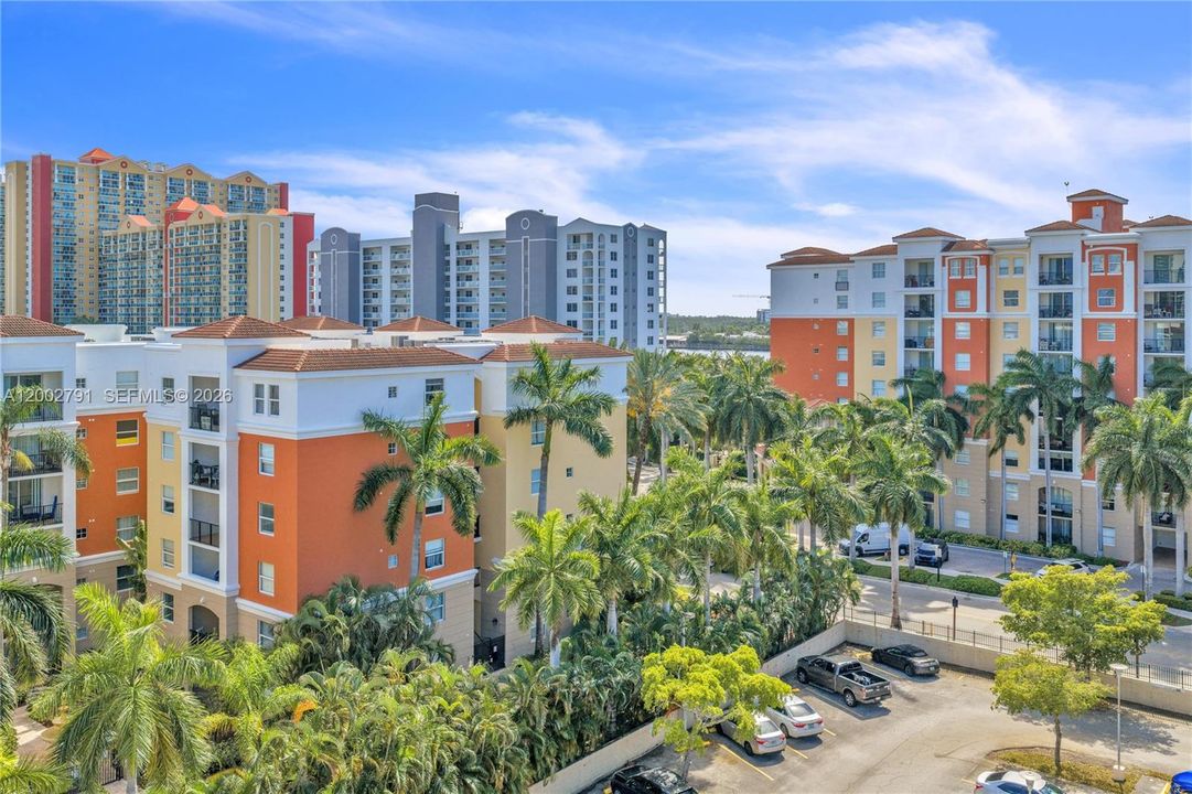 For Sale: $536,000 (3 beds, 2 baths, 1264 Square Feet)