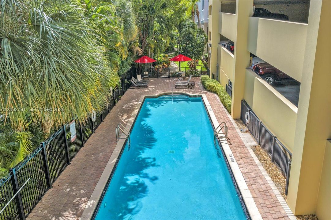 For Sale: $536,000 (3 beds, 2 baths, 1264 Square Feet)