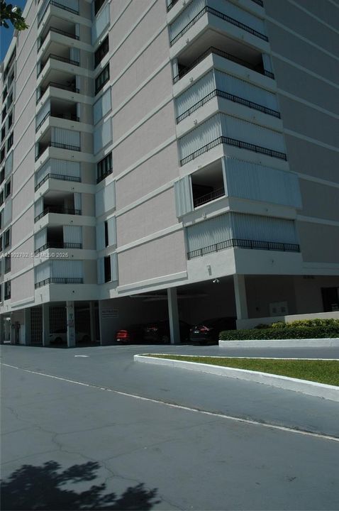 En Venta: $545,000 (2 camas, 2 baños, 1426 Pies cuadrados)