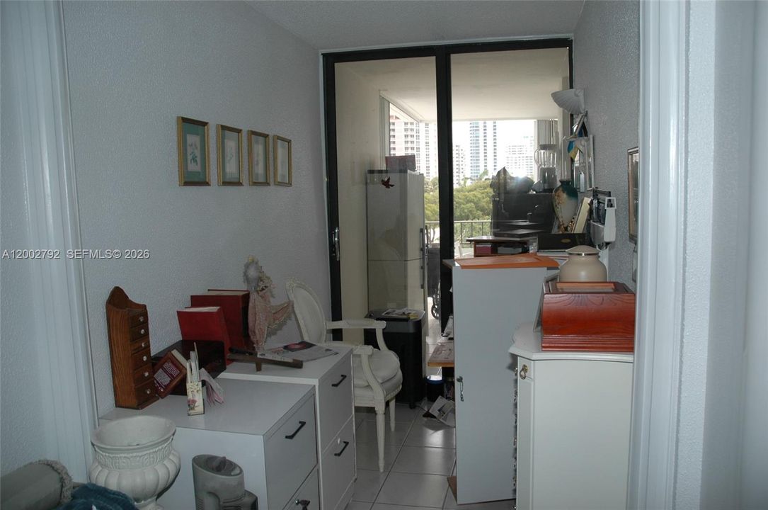 En Venta: $545,000 (2 camas, 2 baños, 1426 Pies cuadrados)