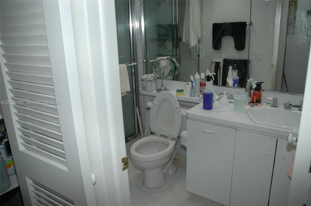 En Venta: $545,000 (2 camas, 2 baños, 1426 Pies cuadrados)