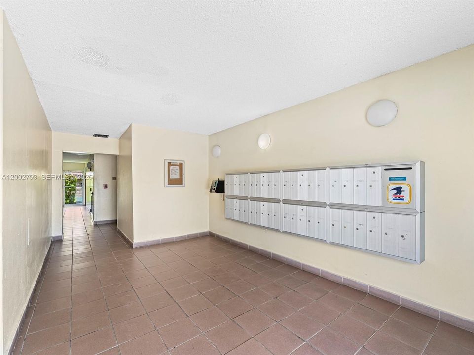 Activo con contrato: $190,000 (2 camas, 2 baños, 782 Pies cuadrados)