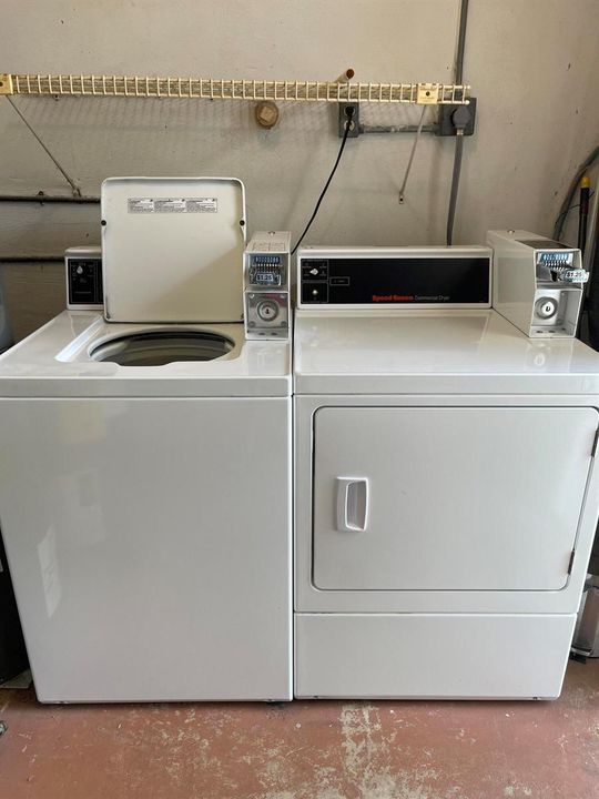 Share coin operated washer and dryer in