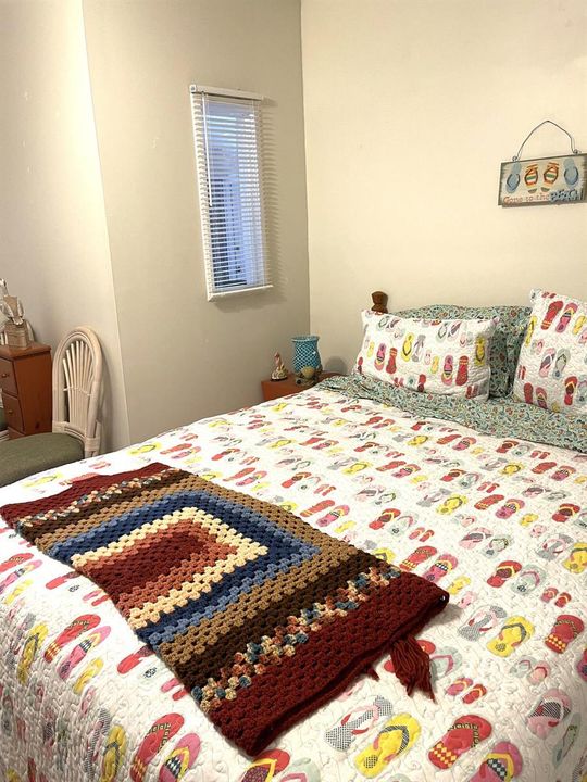 2nd bedroom or den