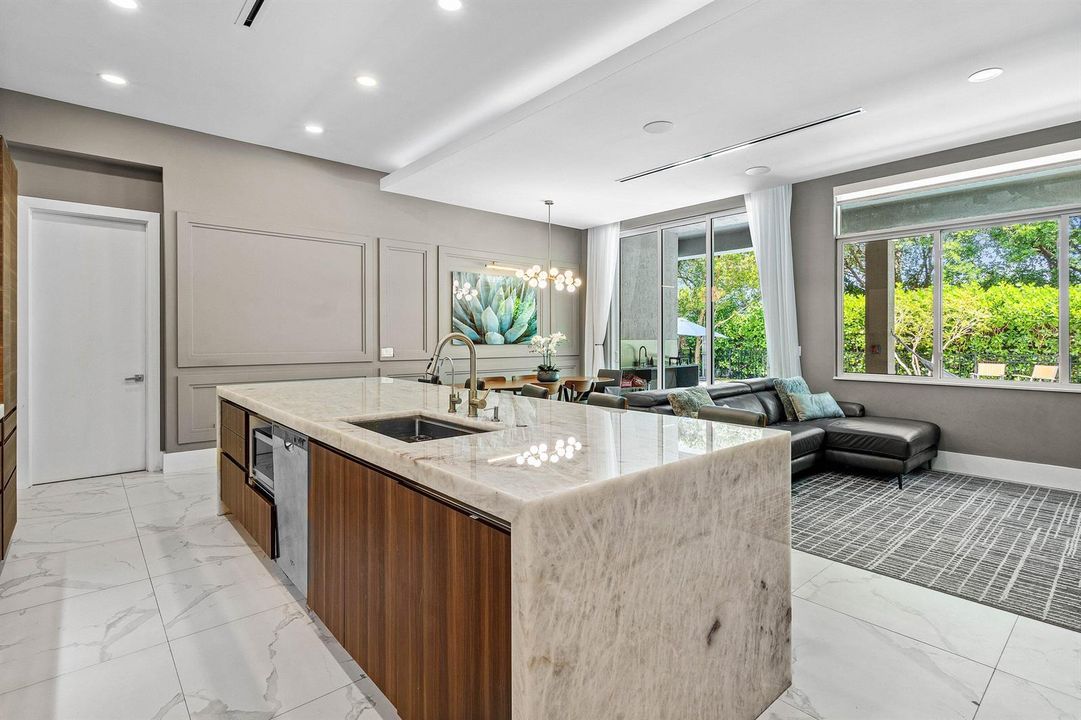 007-10715Northwest83rdCourt-Parkland-FL-
