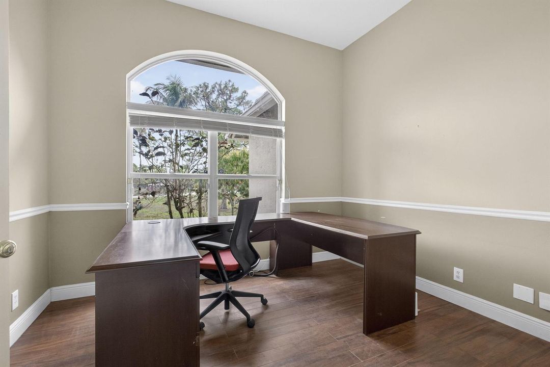 Office / Den