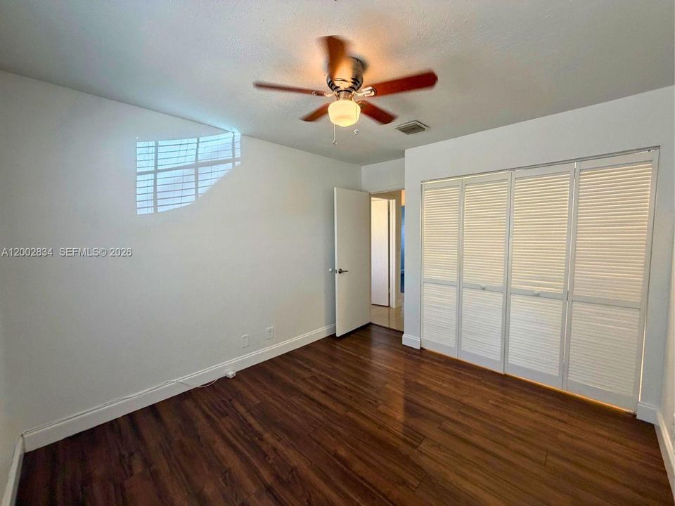 For Sale: $459,900 (3 beds, 2 baths, 1886 Square Feet)
