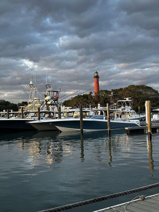742e5d2472a9353d5018e34657f5cd9f