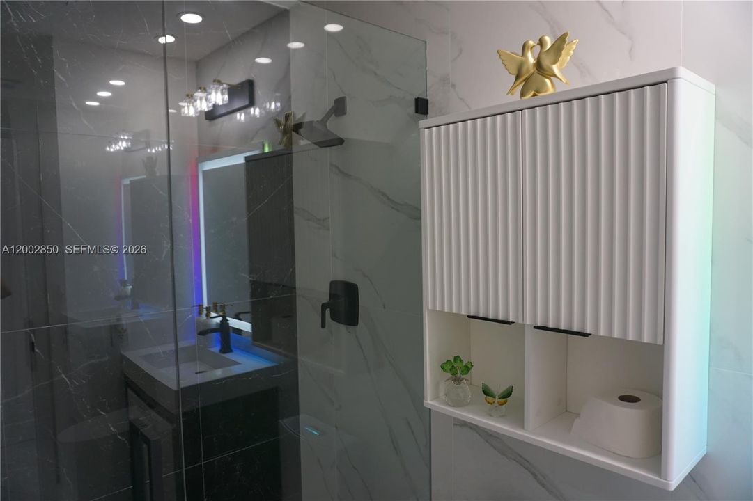 For Rent: $6,000 (4 beds, 3 baths, 2155 Square Feet)
