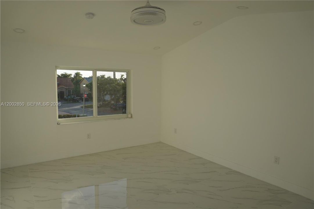 For Rent: $6,000 (4 beds, 3 baths, 2155 Square Feet)
