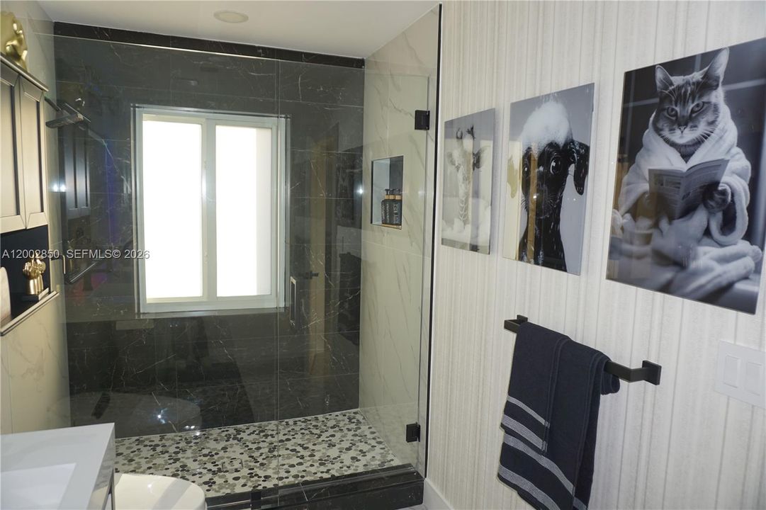For Rent: $6,000 (4 beds, 3 baths, 2155 Square Feet)