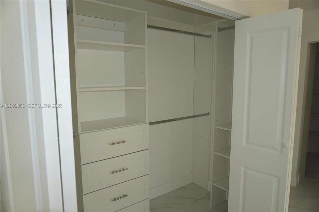 For Rent: $6,000 (4 beds, 3 baths, 2155 Square Feet)