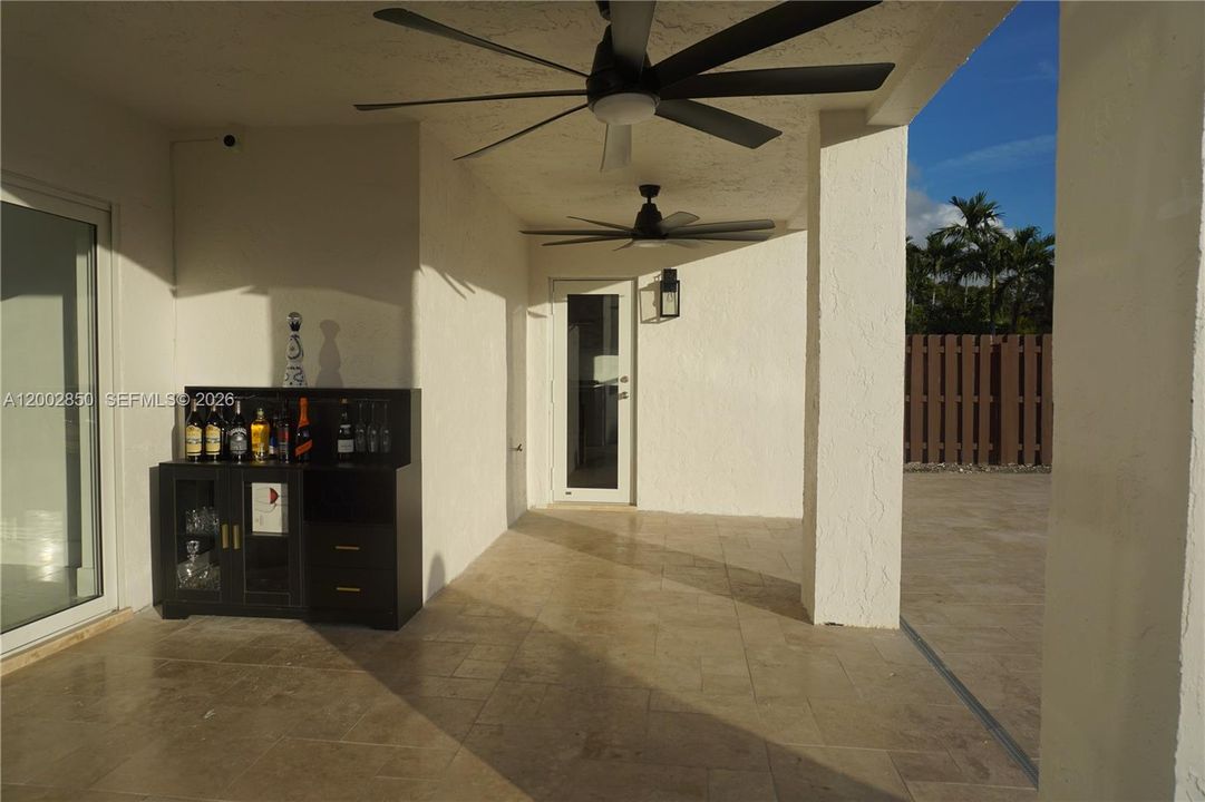 For Rent: $6,000 (4 beds, 3 baths, 2155 Square Feet)