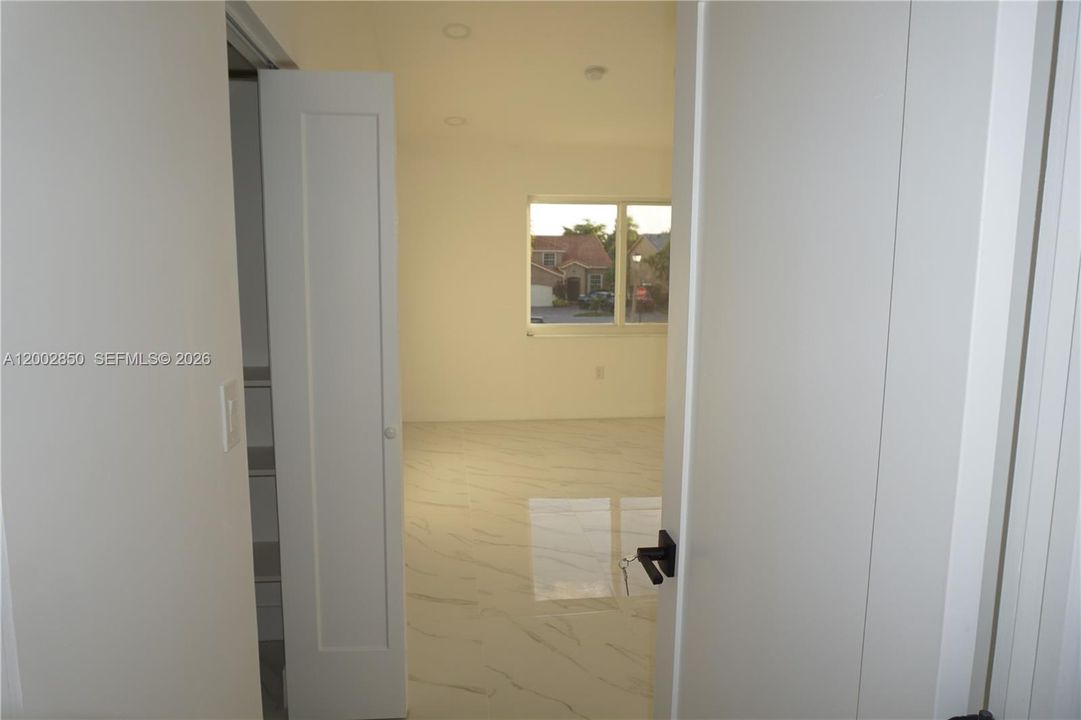 For Rent: $6,000 (4 beds, 3 baths, 2155 Square Feet)