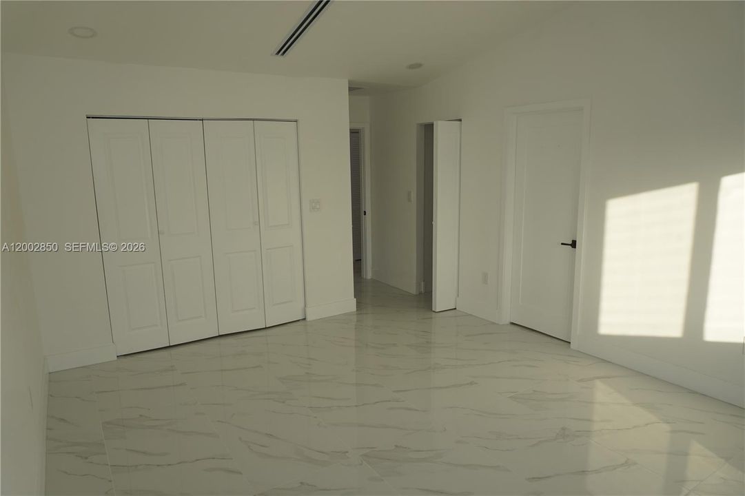 For Rent: $6,000 (4 beds, 3 baths, 2155 Square Feet)