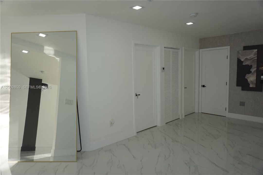 For Rent: $6,000 (4 beds, 3 baths, 2155 Square Feet)