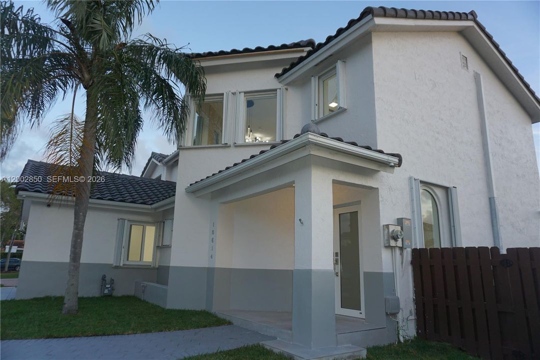 For Rent: $6,000 (4 beds, 3 baths, 2155 Square Feet)