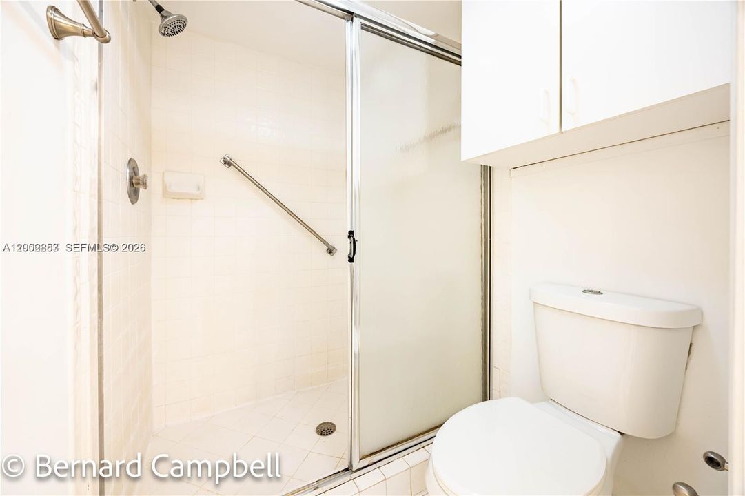 En Venta: $139,990 (2 camas, 2 baños, 1294 Pies cuadrados)