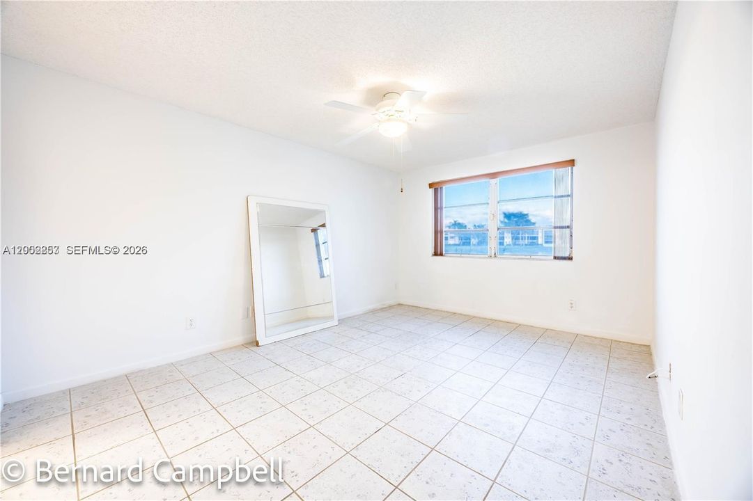 En Venta: $139,990 (2 camas, 2 baños, 1294 Pies cuadrados)