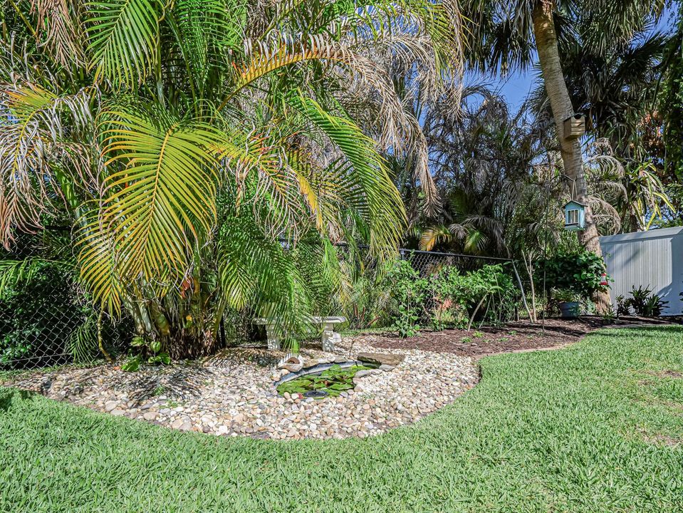735 23rd Ave. Laurel Pointe reflective p
