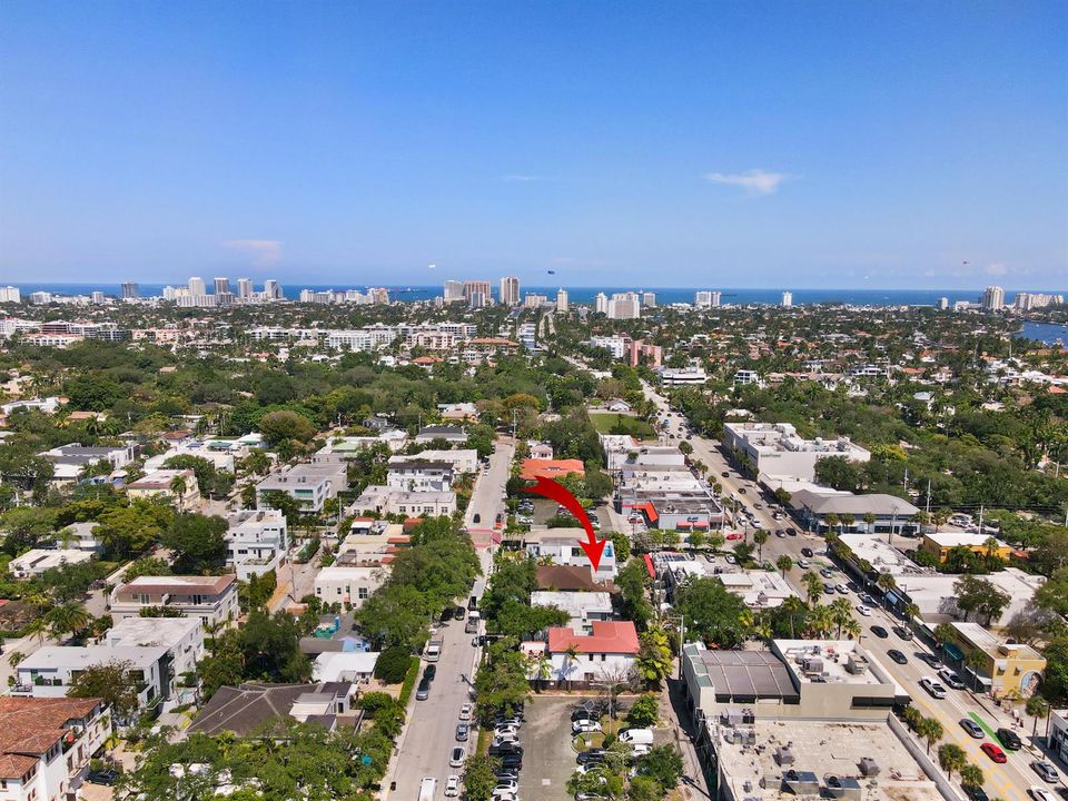 10-1312 SE 2nd Ave Ft. Laderdale FL-909
