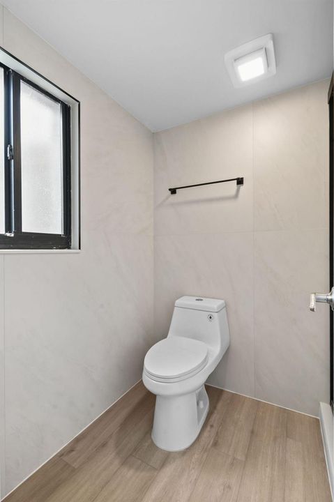 2243NW22ndAve#102(26)