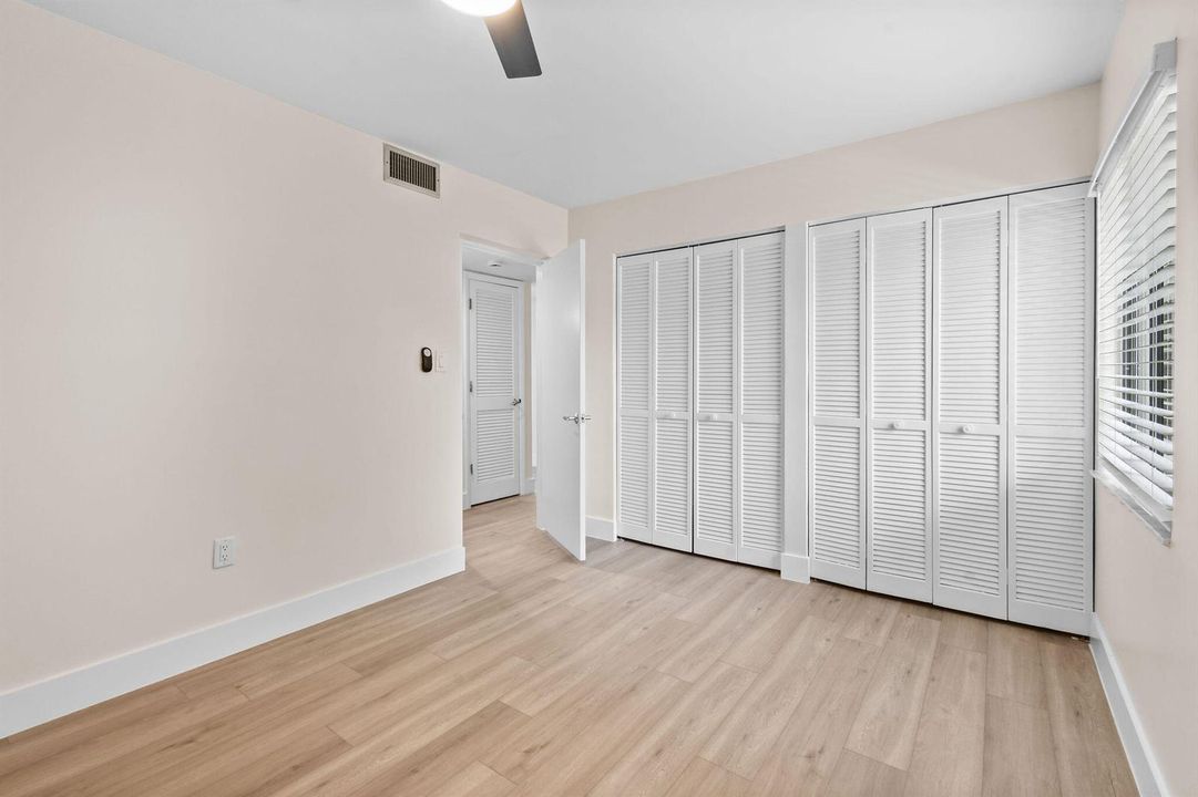 2243NW22ndAve#102(32)