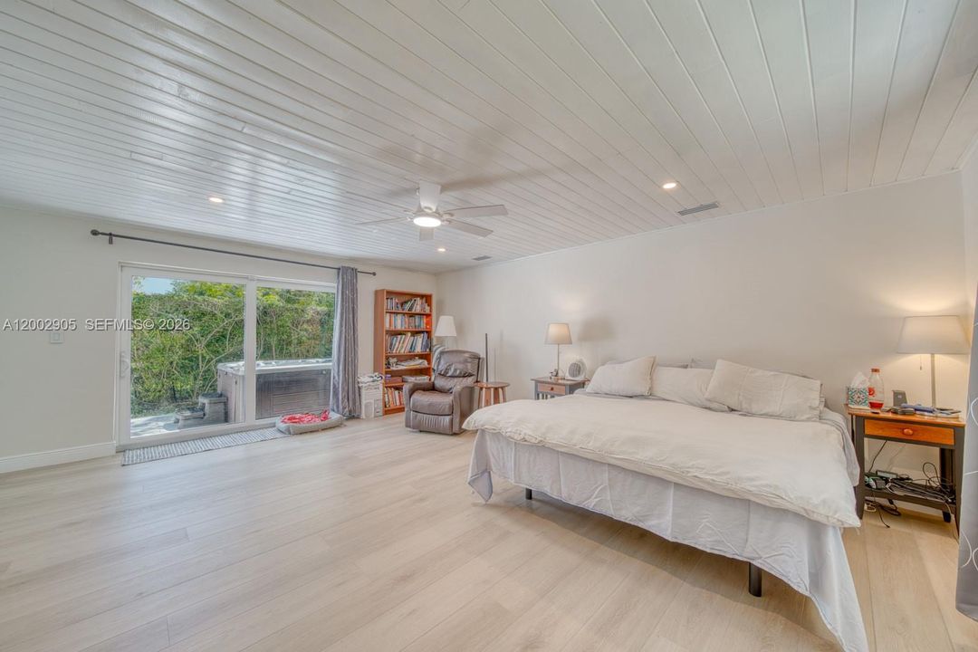 For Sale: $1,649,000 (5 beds, 3 baths, 0 Square Feet)
