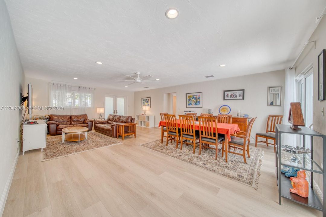 For Sale: $1,649,000 (5 beds, 3 baths, 0 Square Feet)