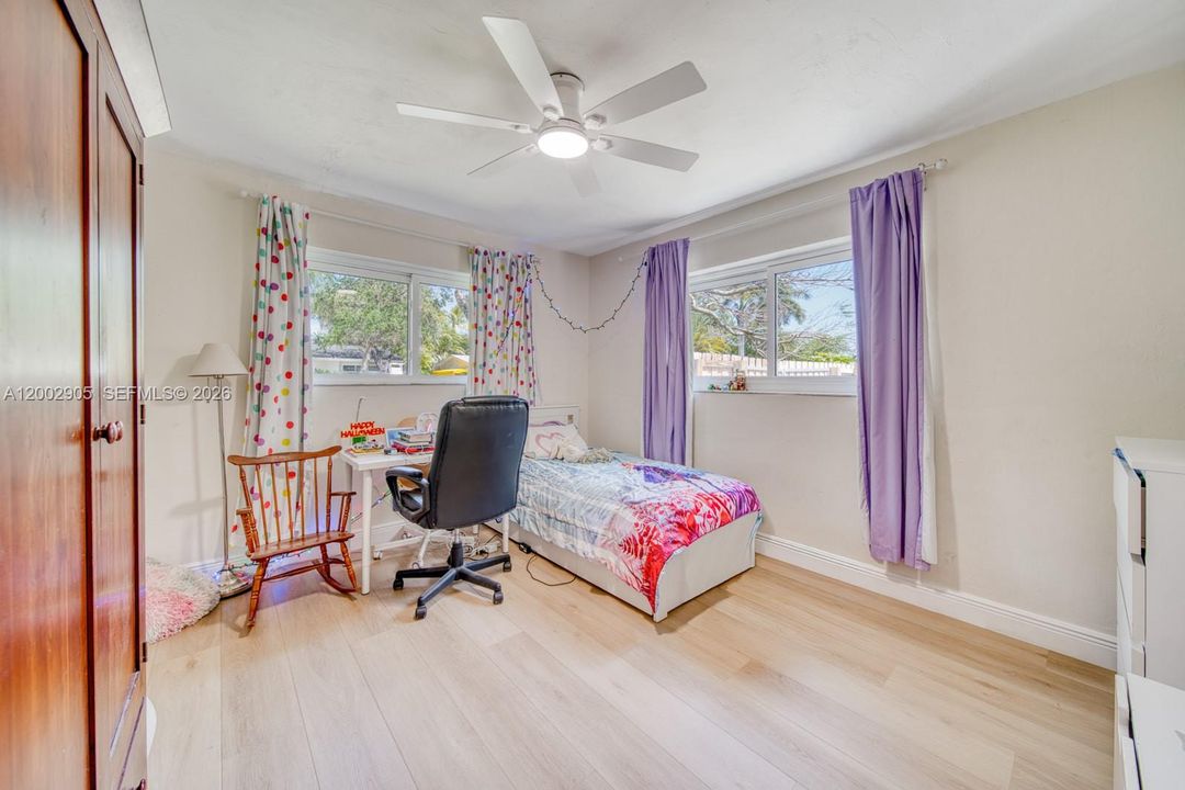 For Sale: $1,649,000 (5 beds, 3 baths, 0 Square Feet)