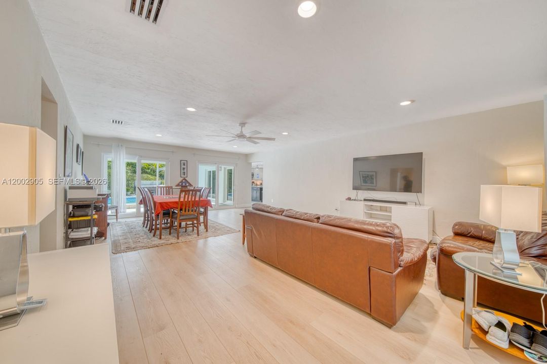 For Sale: $1,649,000 (5 beds, 3 baths, 0 Square Feet)