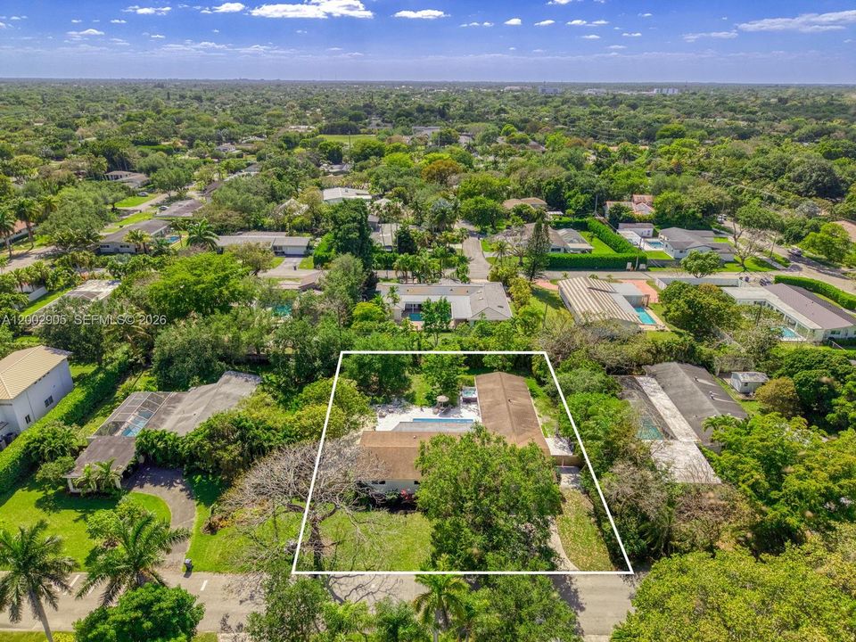 For Sale: $1,649,000 (5 beds, 3 baths, 0 Square Feet)