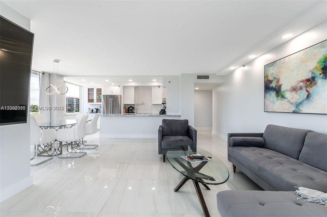 For Sale: $1,400,000 (3 beds, 3 baths, 1868 Square Feet)