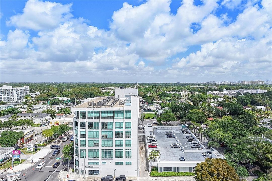 For Sale: $659,000 (1 beds, 1 baths, 1363 Square Feet)