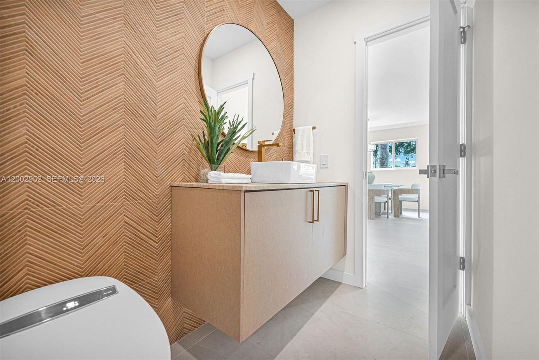 Guest half bath
