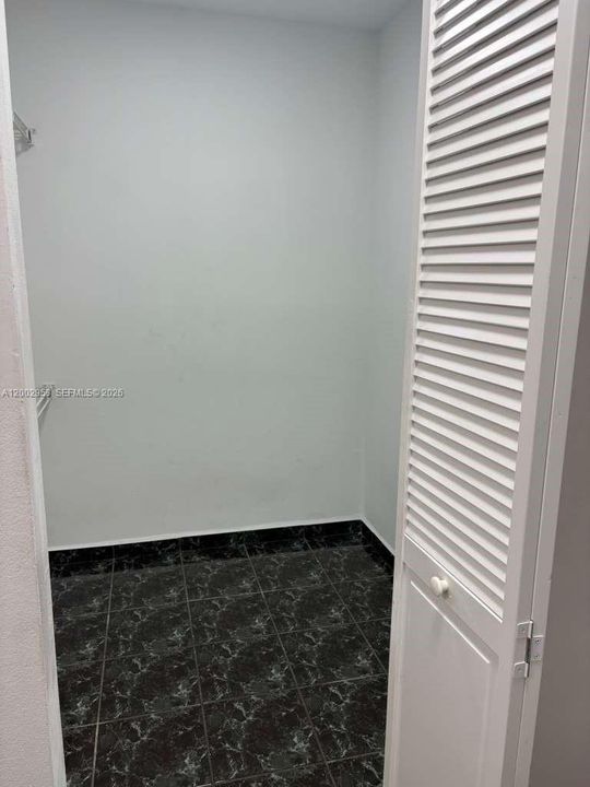 For Rent: $1,900 (2 beds, 2 baths, 1026 Square Feet)