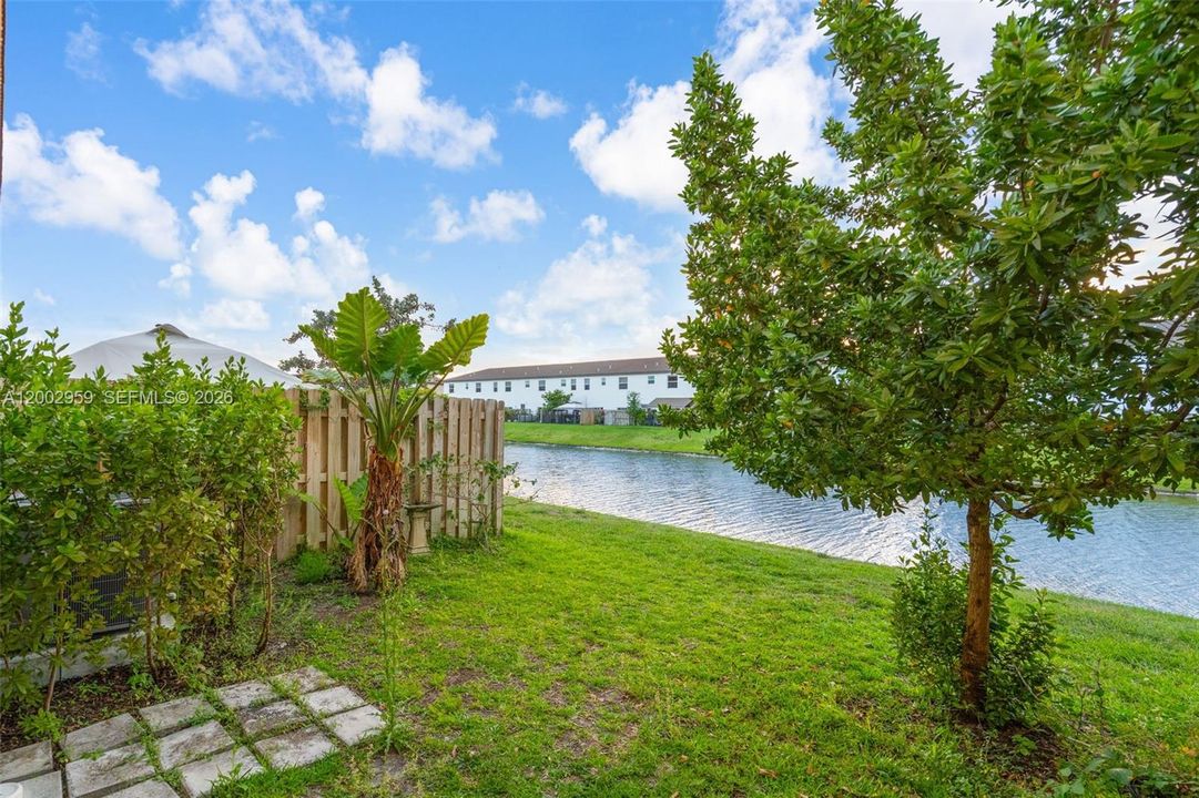 For Sale: $620,000 (3 beds, 2 baths, 1695 Square Feet)