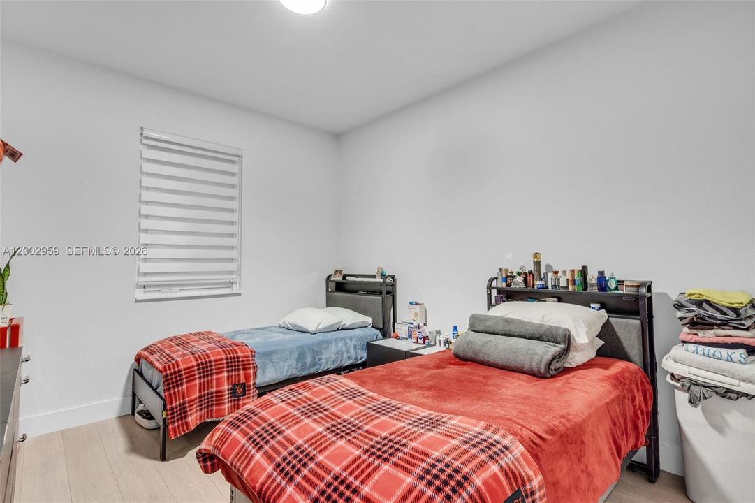 For Sale: $620,000 (3 beds, 2 baths, 1695 Square Feet)