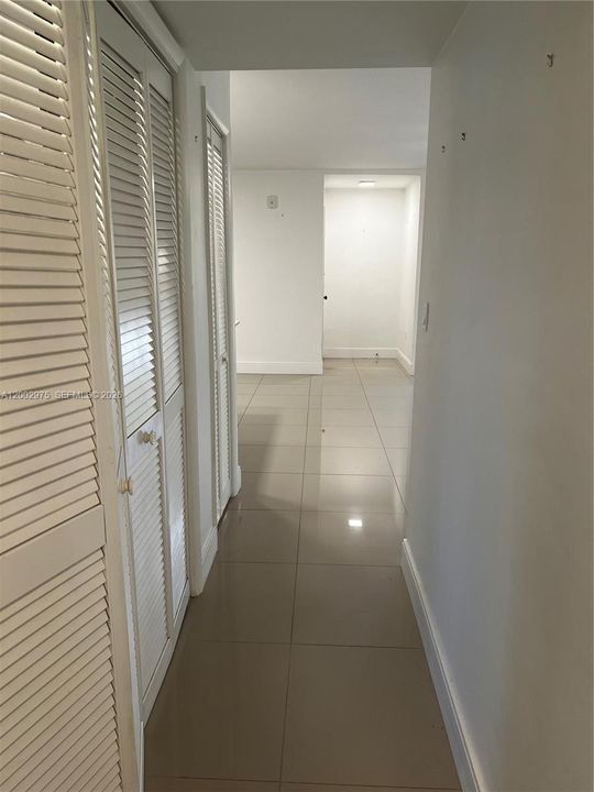 Activo con contrato: $360,000 (2 camas, 2 baños, 1178 Pies cuadrados)