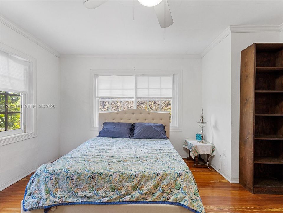 Active With Contract: $640,000 (4 beds, 2 baths, 2822 Square Feet)