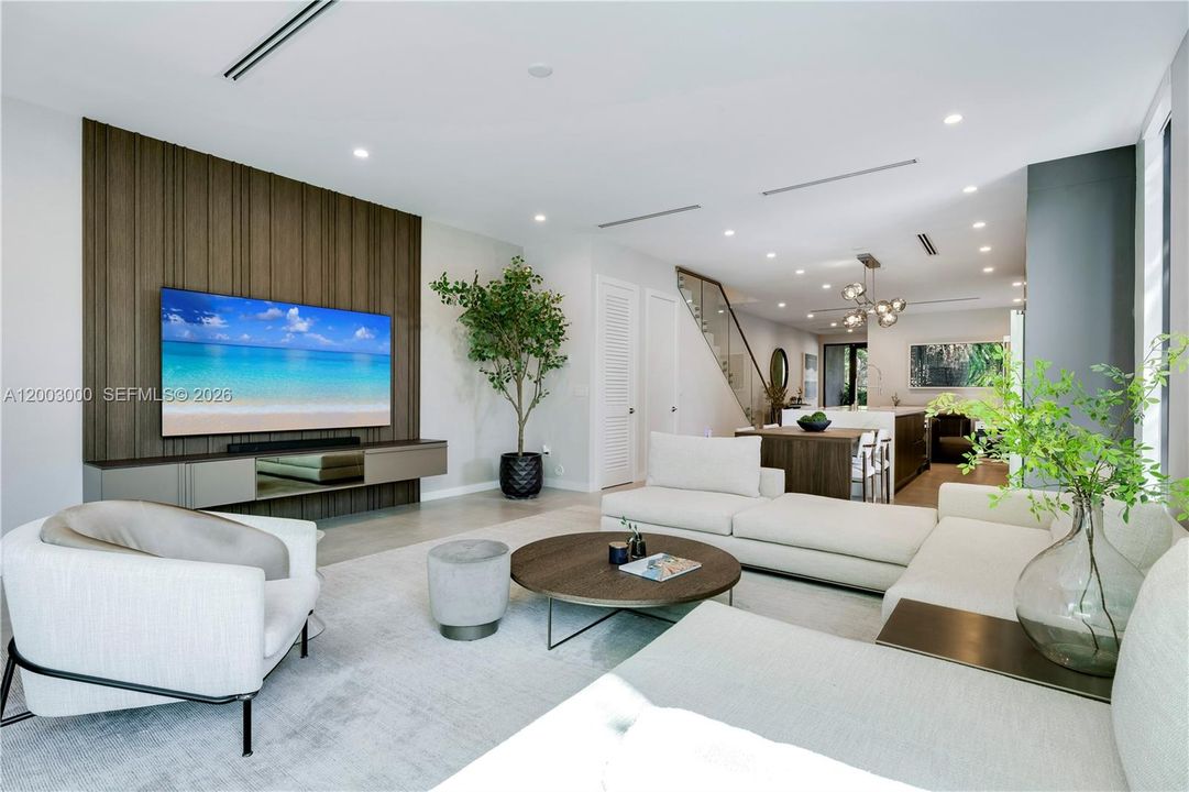 Active With Contract: $2,895,000 (4 beds, 3 baths, 2902 Square Feet)