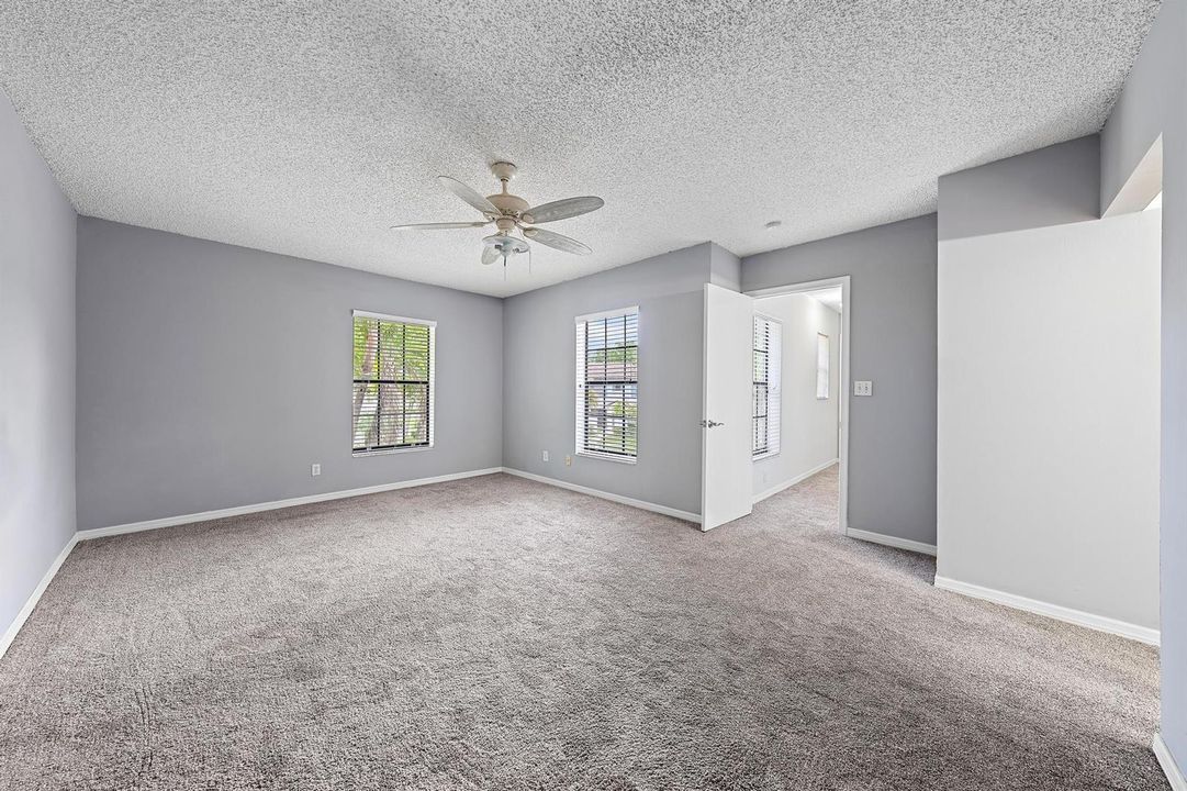 352 Prestwick Cir unit 1-10