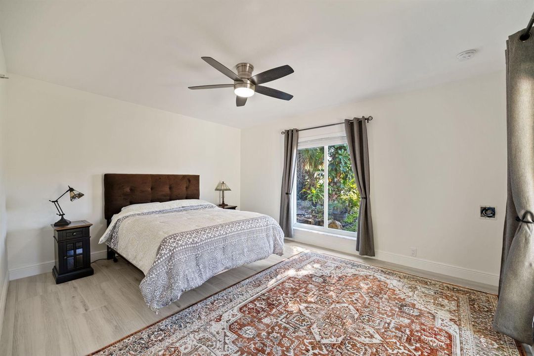 27-web-or-mls-301-jacaranda-dr