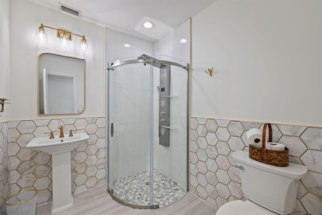 31-web-or-mls-301-jacaranda-dr