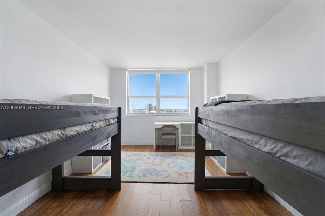En Venta: $1,150,000 (2 camas, 2 baños, 1147 Pies cuadrados)