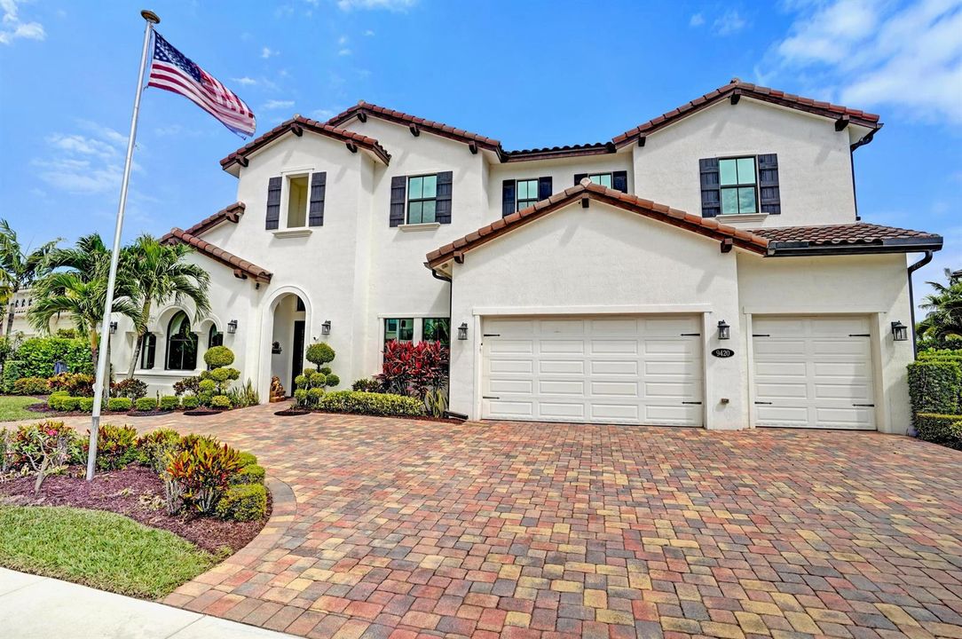 9420 Grand Prix Lane